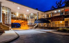 Best Western Plus The Inn & Suites At The Falls